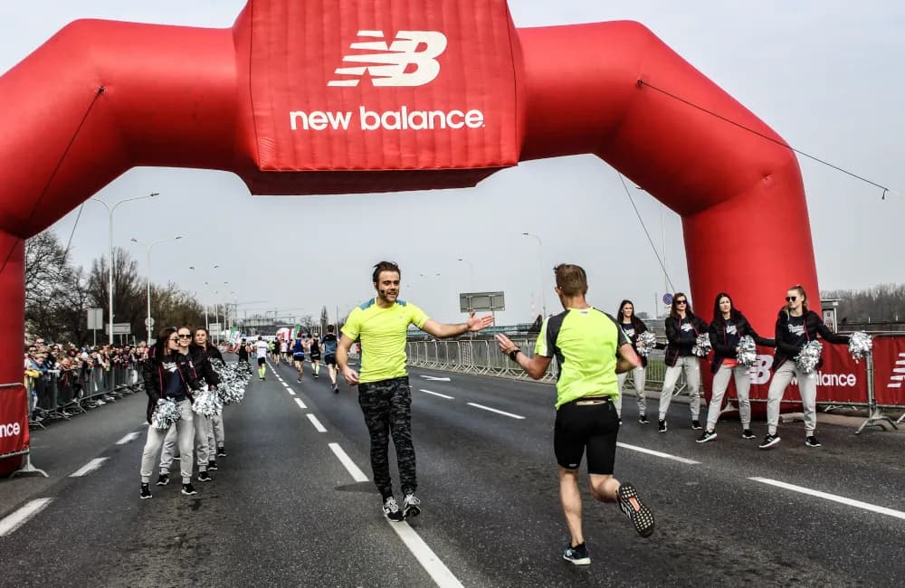 Pierwszy maraton jaki czas? Oczekiwania i realia dla debiutantów